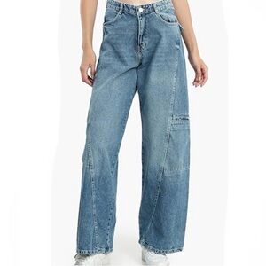 ZARA Wide Leg Cargo Jeans Light Wash Denim Y2K High Rise Size 2